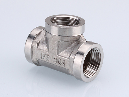 不(bù)鏽鋼三通(tōng)管件(jiàn)